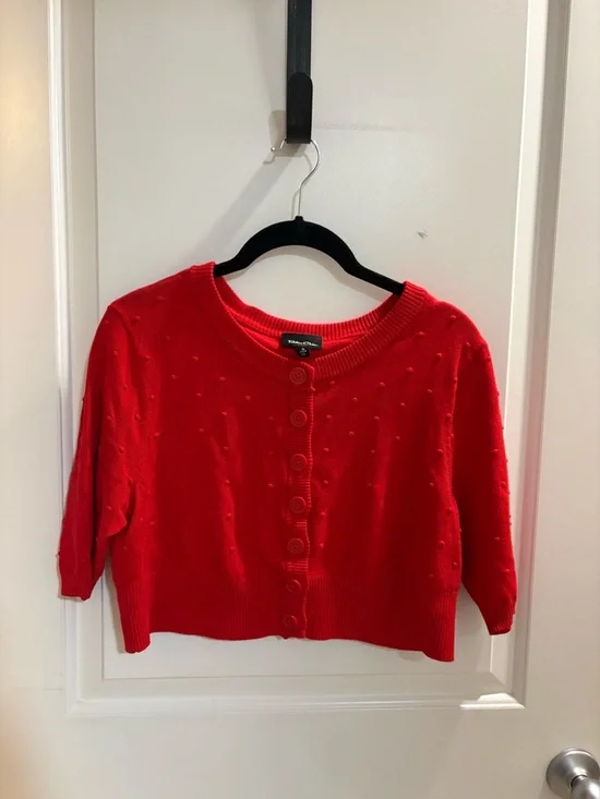 torrid Red Cropped Button Cardigan - Picture 5 of 7
